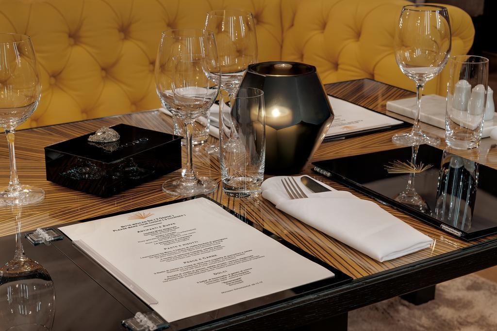 Morosani Schweizerhof Hotel 4*